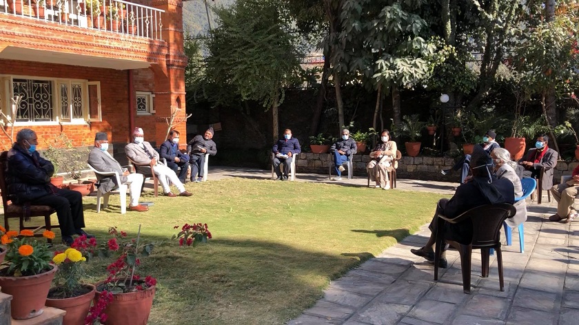 देउवाले बोलाए बूढानीलकण्ठमा पदाधिकारीसहित शीर्षस्थ नेताको बैठक